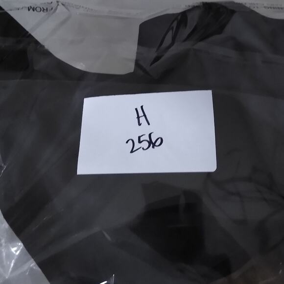 [H256] Solid Black Pointed Toe Slip On Heeled Booties - Picture 10 of 10